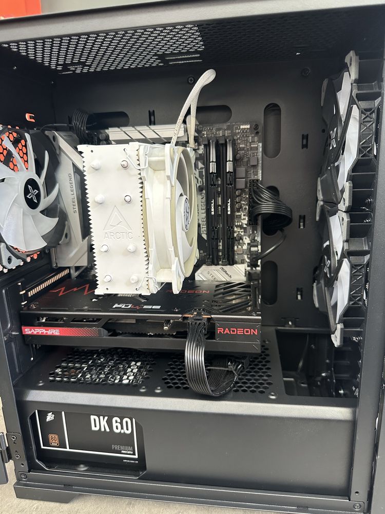 Геймърски компютър Ryzen 5600, RX7600XT, 16RAM, 512GB NVMe