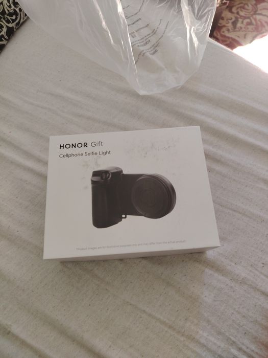 Honor Gift Selfie light