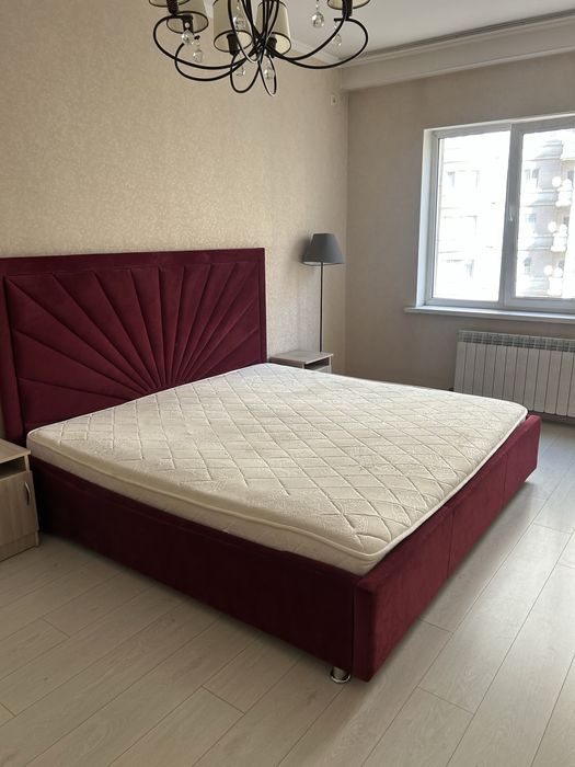 Кровать двуспальная