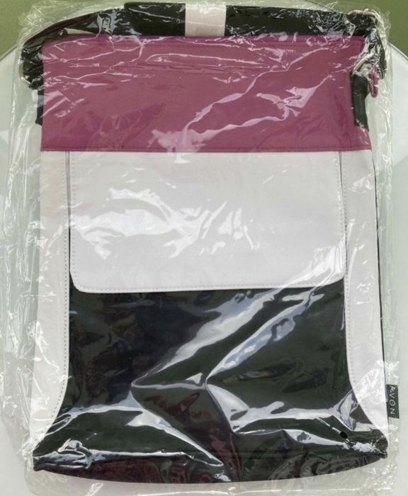 Geanta Color Avon, noua