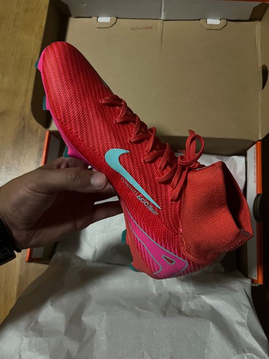 Ghete noi de Fotbal Nike ACC