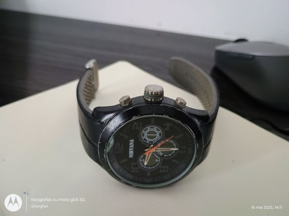 Ceas barbatesc NIRVANA