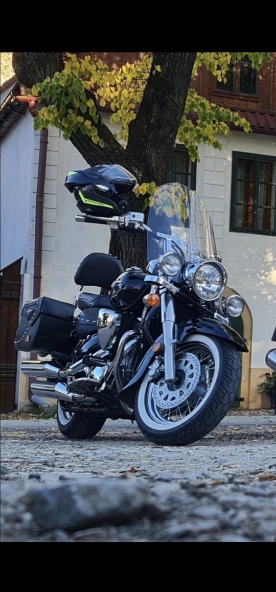 Suzuki Boulevard C 50 T 800