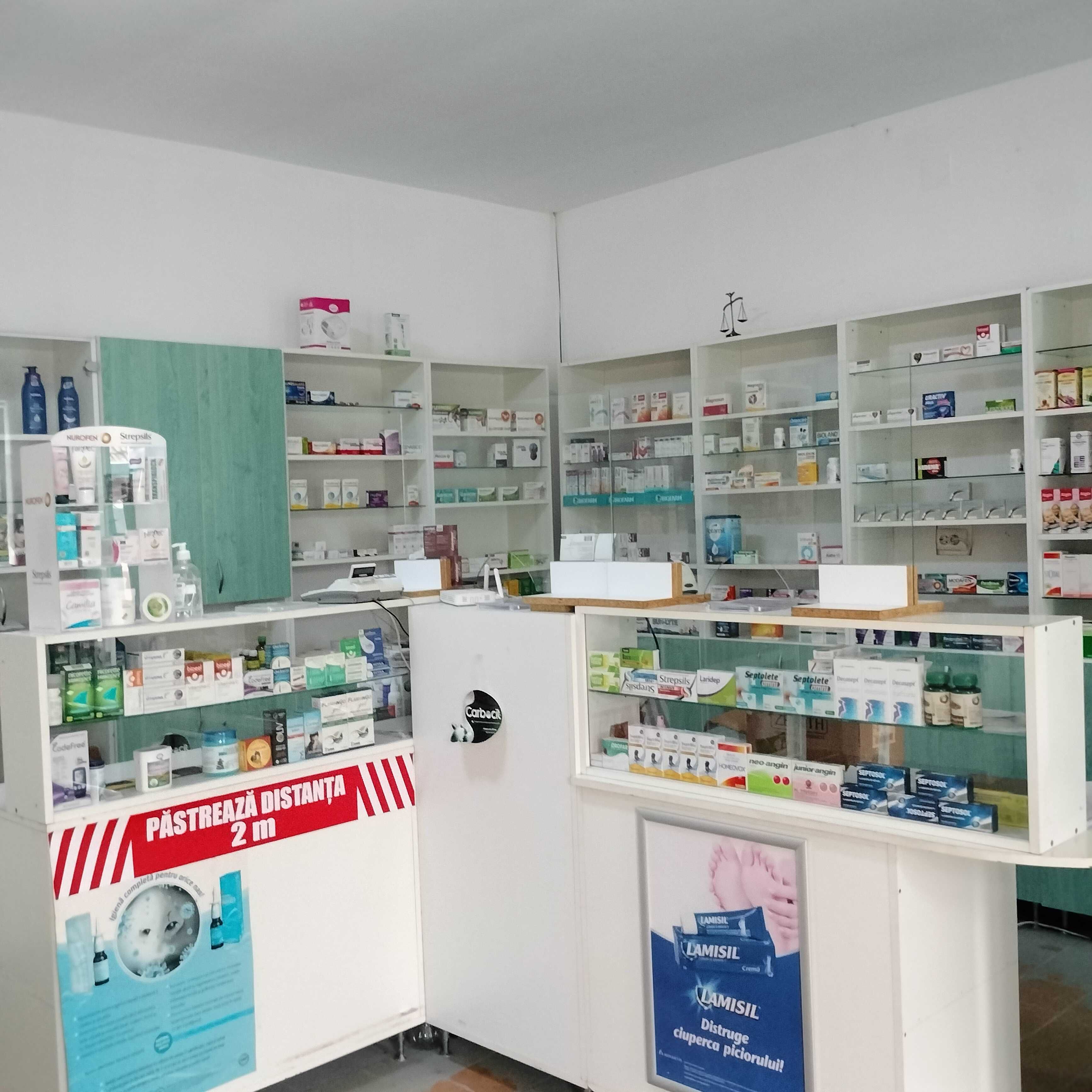 mobilier farmacie + cruce led