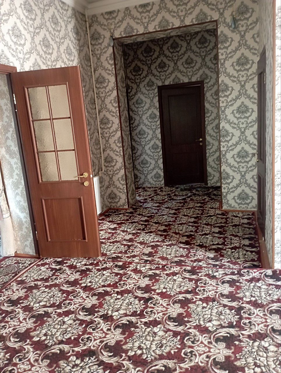 6 сотихли коттеж сотилади