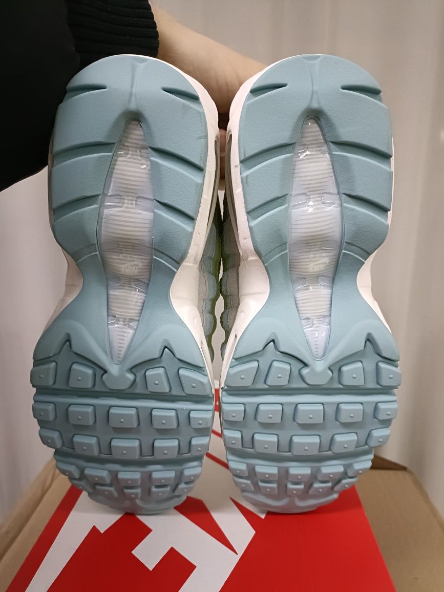 Nike Air Max 95 номер 36 код 24A