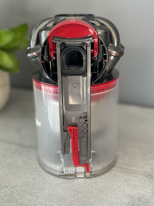 Ciclon + rezervor aspirator Dyson V7