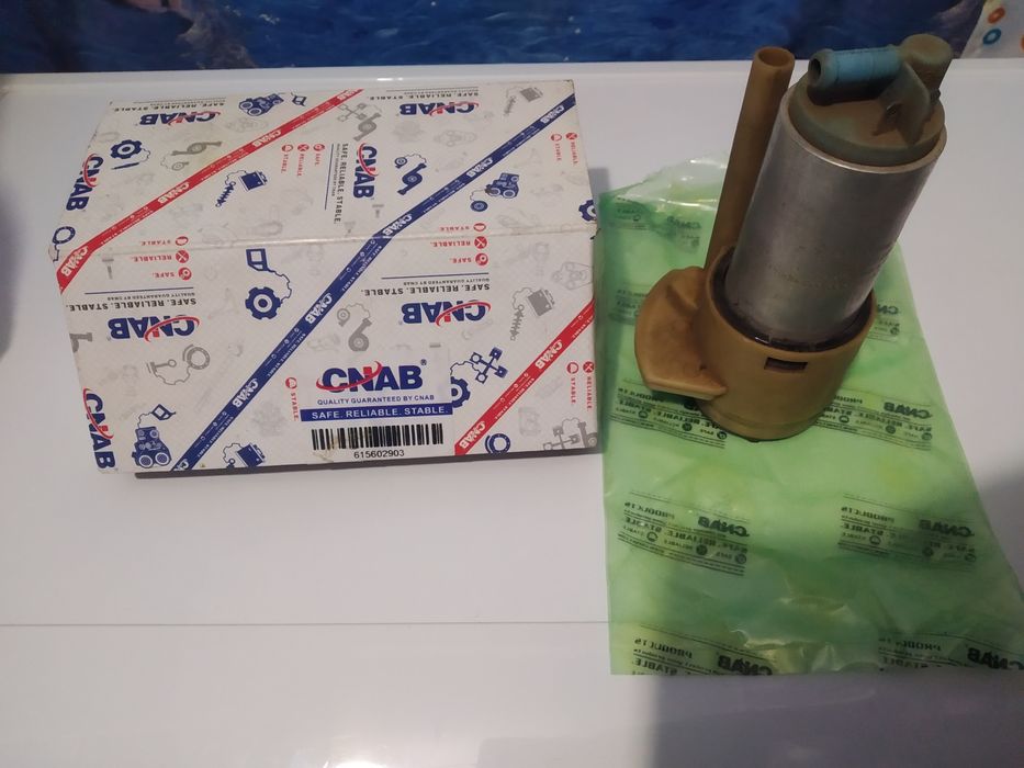 Продам бензонасос Пассат Б3,Венто