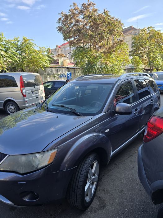 Mitubishi outlander 4x4 full