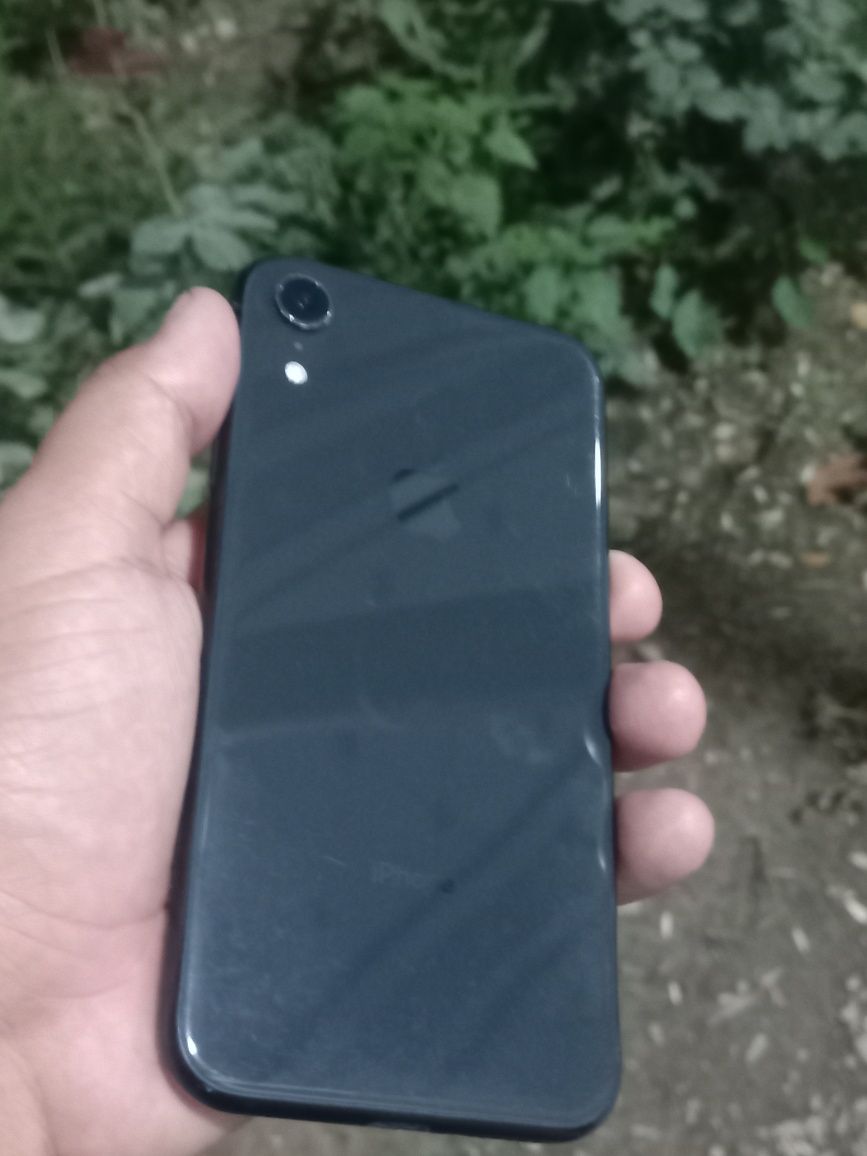 Iphone xr sotiladi