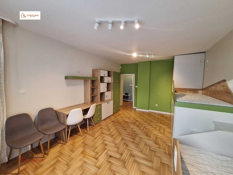 Дава се под наем Тристаен апартамент в София, Гео Милев - 100 кв.м за 896.58 € - Снимка #12