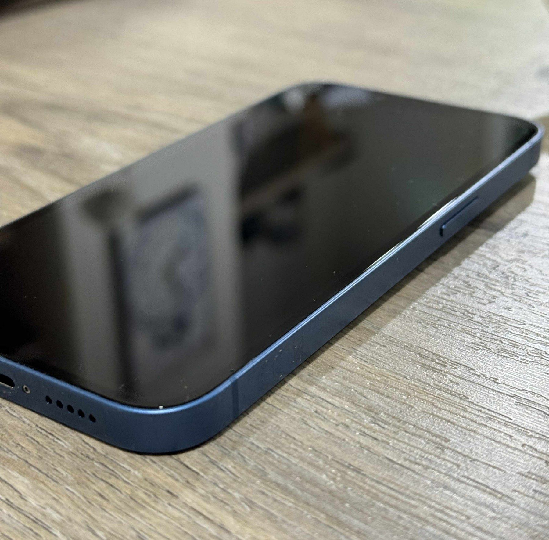IPHONE 13 отличен