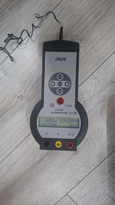 Продам мегаомметр м4122