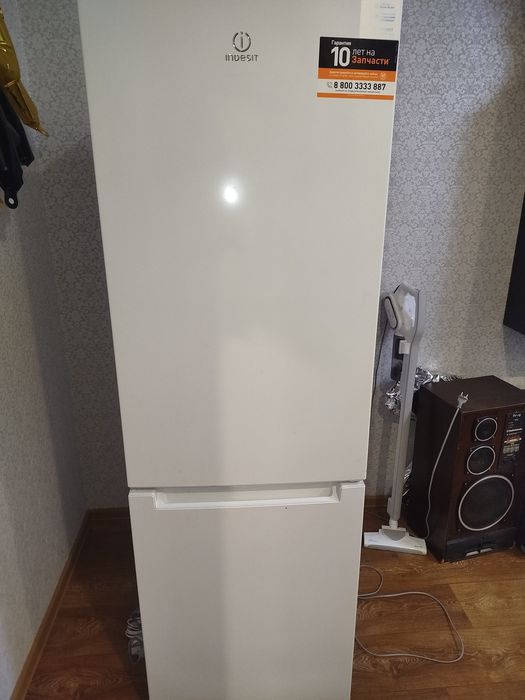 Холодильник Индезит