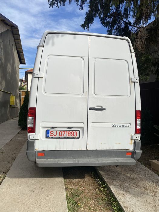Vand mercedes sprinter 3 locuri