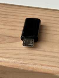 Adaptor de la USB-C (mama) la Micro USB (tata)