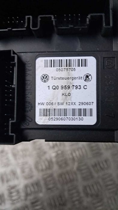 motoras macara stanga fata VW Eos an 2009 cod 1Q0959793C / 1Q0959701E