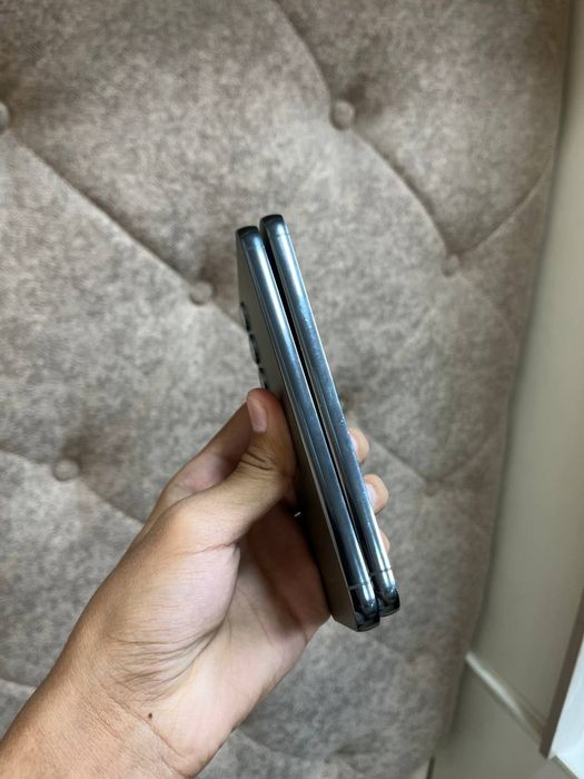 Samsung galaxy s23 5G 8/256gb snapdragon 8gen 2