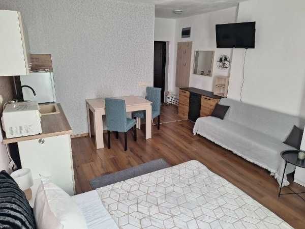 Продава се Едностаен апартамент в Бургас, Сарафово - 35 кв.м за 2340 €/кв.м - Снимка #4