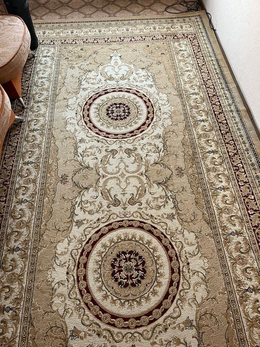 Продам Ковер производство Турция, размер 5м * 2.50м