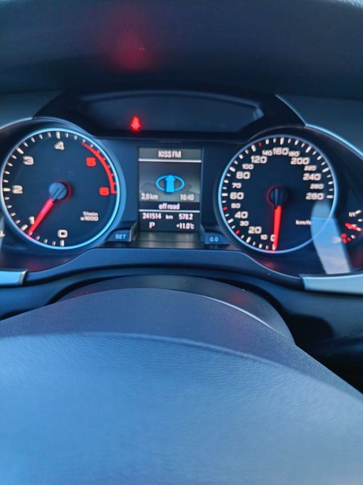 Vând Audi A4 B8 2.0 tdi