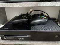 Xbox One 500gb 2 controllere