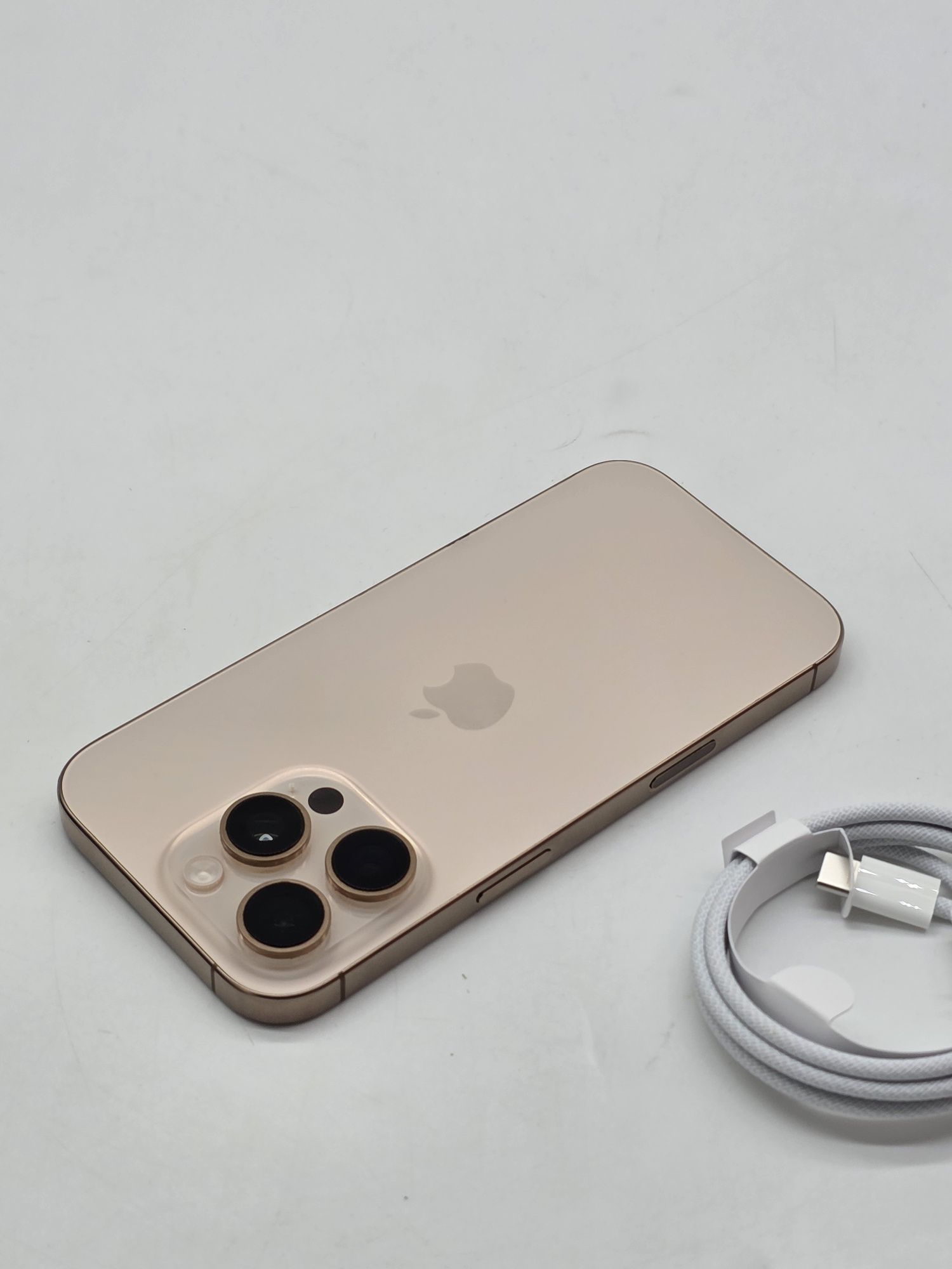 Iphone 16 pro, 128gb, desert Titanium, liber de retea, IREPROSABIL