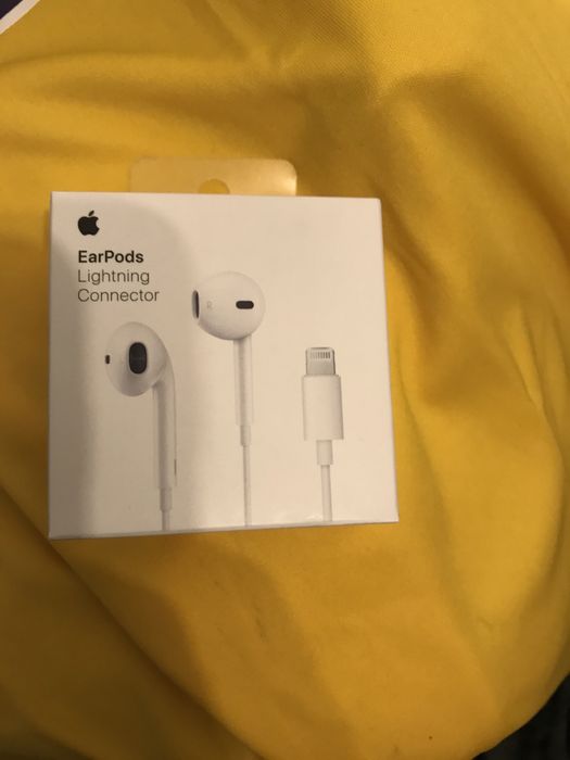 Airpods cu fir pentru iphone