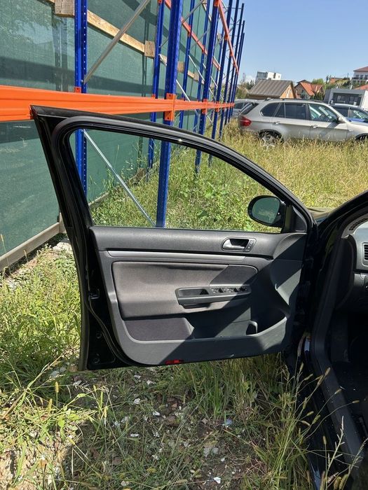 Usa Stanga Fata Volkswagen Golf V Variant 2007 - 2009 Combi 4 Usi NEGRU (1346)