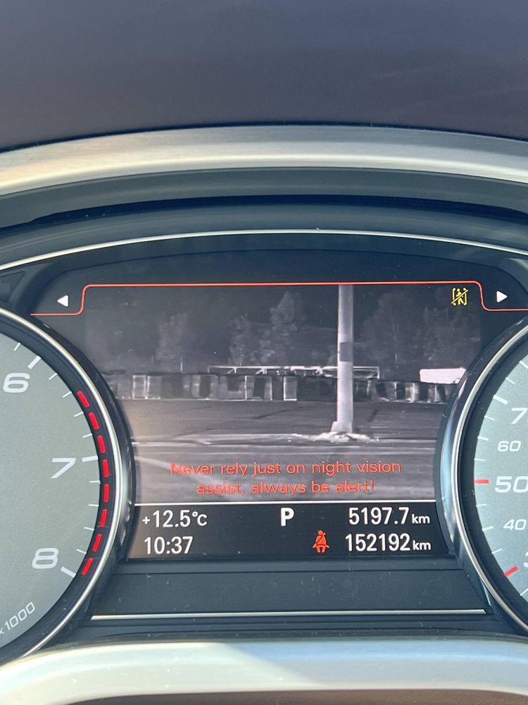 Audi S8 Design Selection B&O