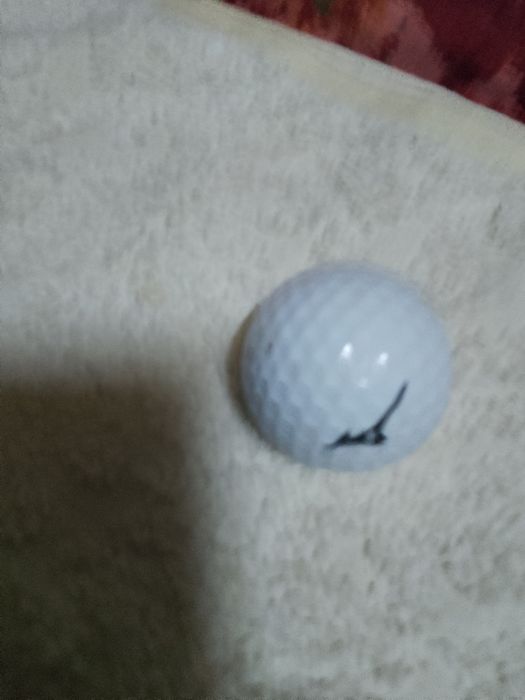 Mingi de golf an stare buna