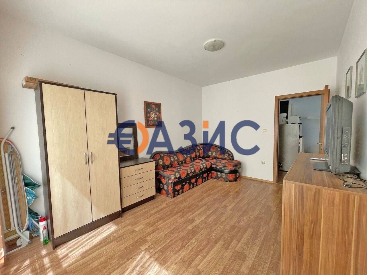 Продава се Тристаен апартамент в к.к. Слънчев бряг - 67 кв.м за 889 €/кв.м - Снимка #5