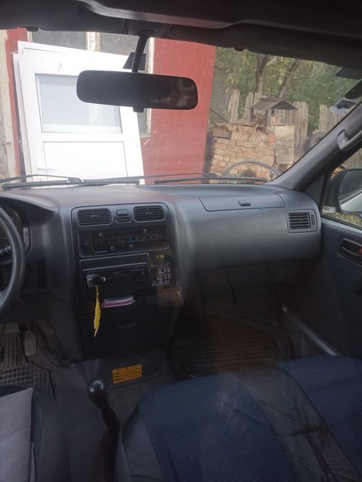 Toyota Hiace 2003 diesel 2.4 recent adus din austria