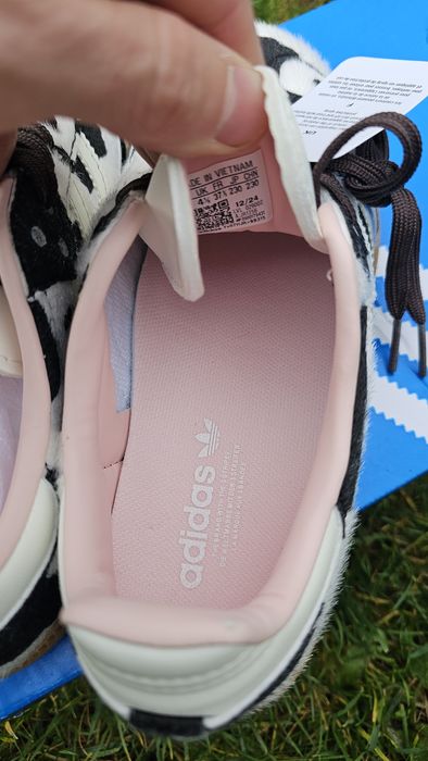 Adidas samba cow print size 37.5 true to size