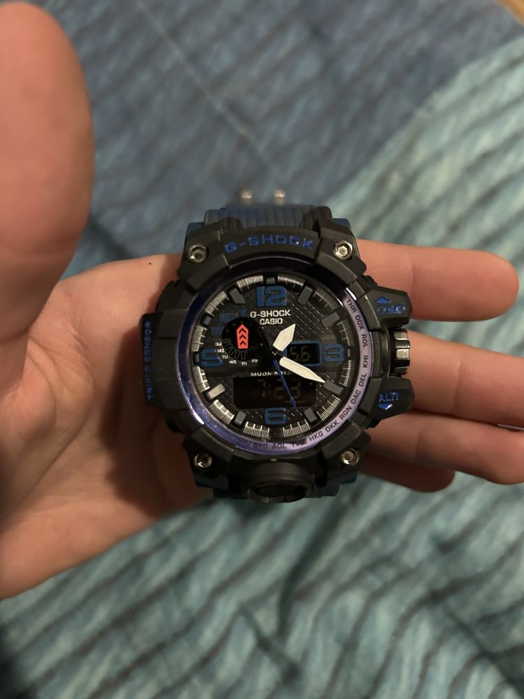 Часовник G-Shock