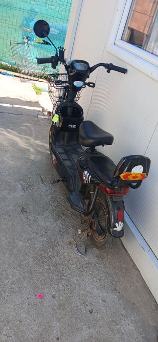 Moped de vînzare