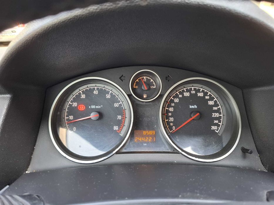 Vând Opel astra h