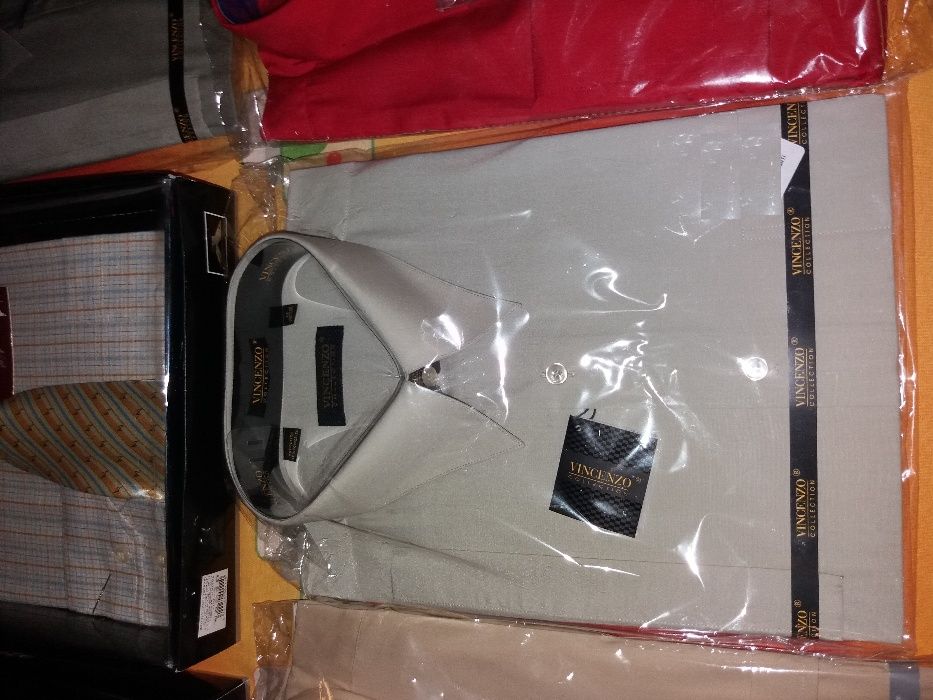 Camasi barbatesti nepurtate. Noi - tipla .