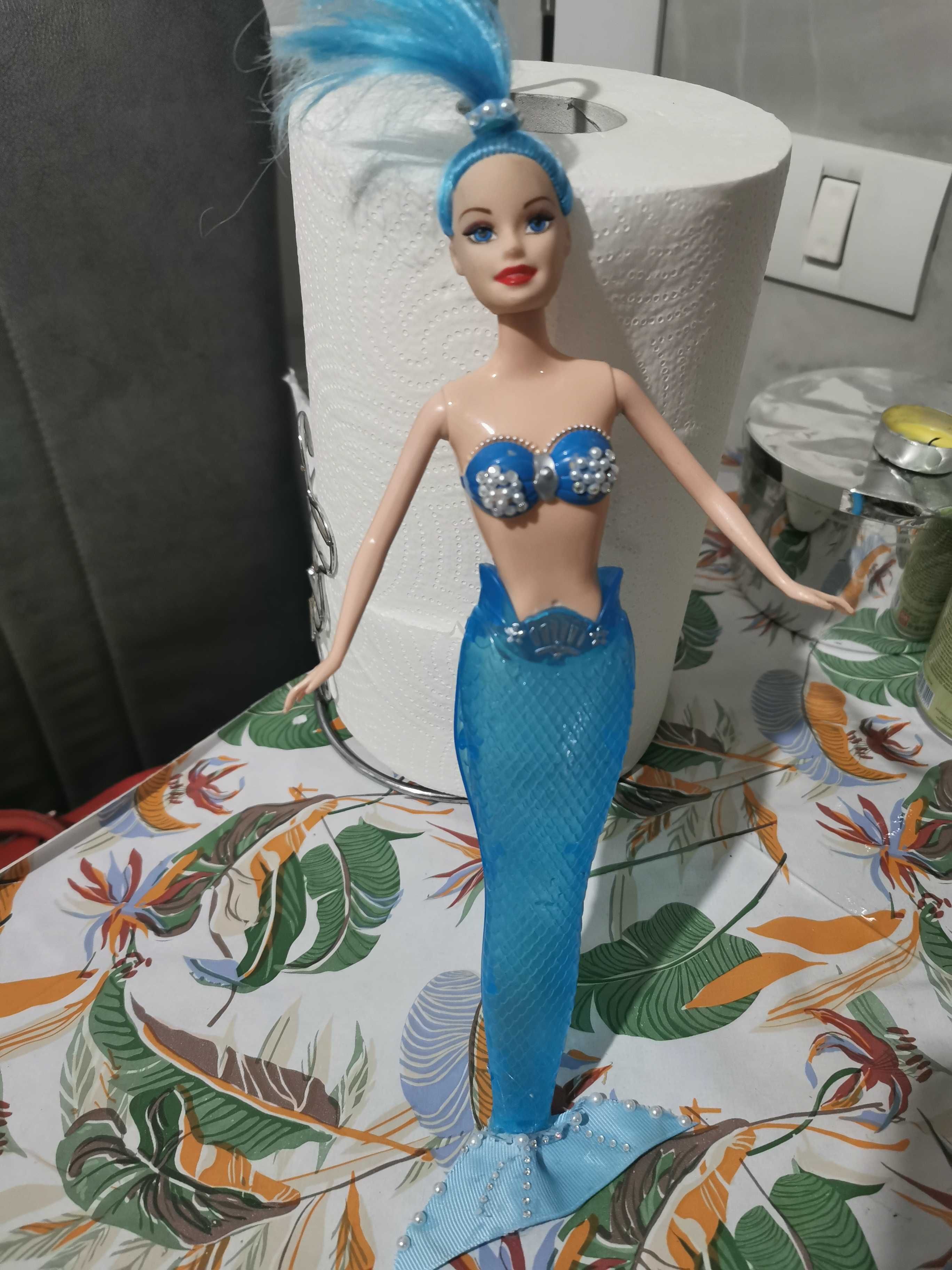 Sirena păpușă Barbie albastra cu perle și strasuri