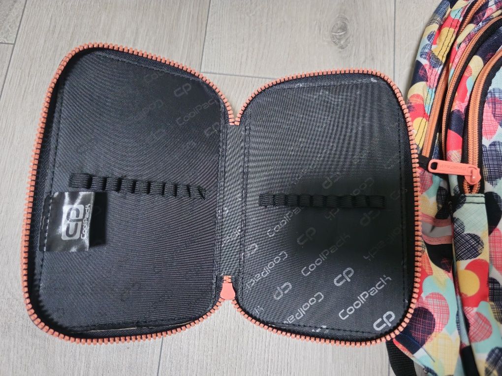 Ученическа раница и несесер CoolPack