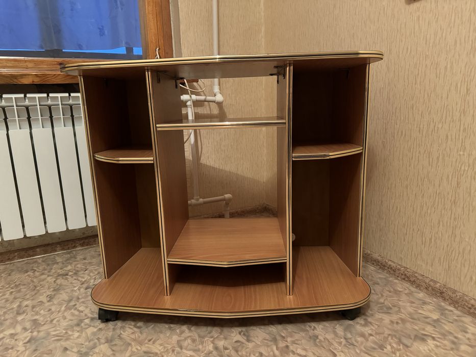 Подставка под телевизор