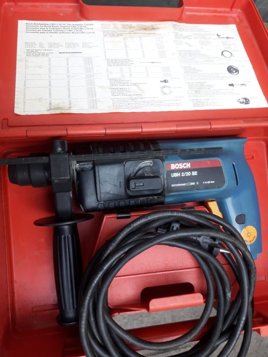 Vând rotopercutor Bosch