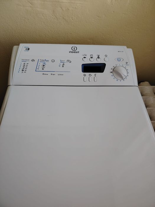 Masina de spălat rufe Indesit Wite 127