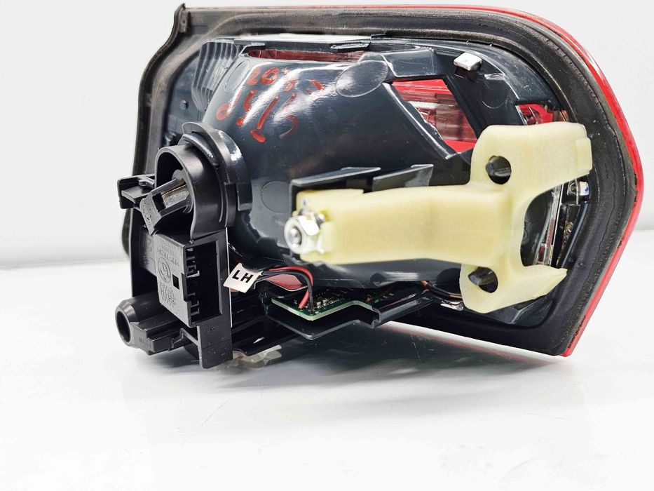 Stop haion stanga Bmw 3 (F30) [Fabr 2012-2017] 7371111