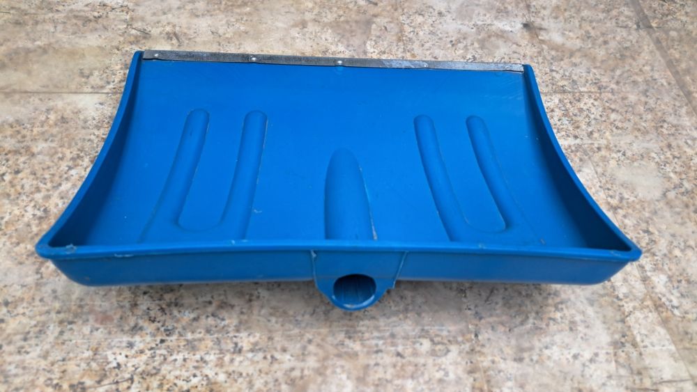 Lopată pentru zăpadă