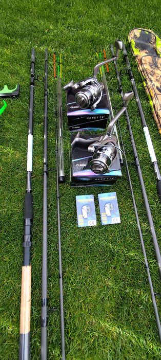 Set 2 Lansete Feeder Carbon X Sense,2 Mulinete, Senzori,Suporți,Geanta