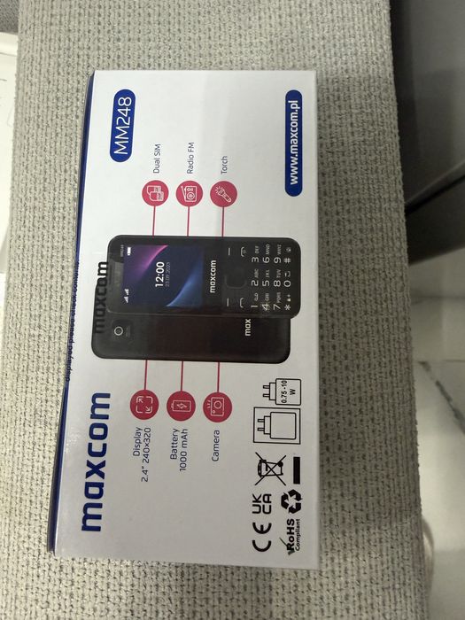 Telefon nou cu butoane sigilat