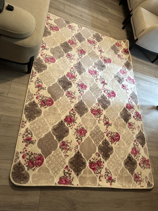 Нов килим 230/150 метра