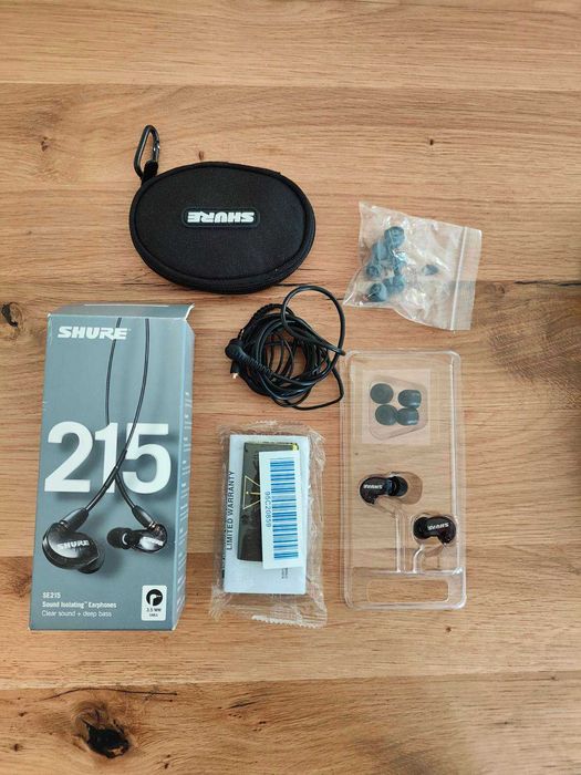 Безжична in-ear система XVive U4 + слушалки Shure SE215-K-EFS