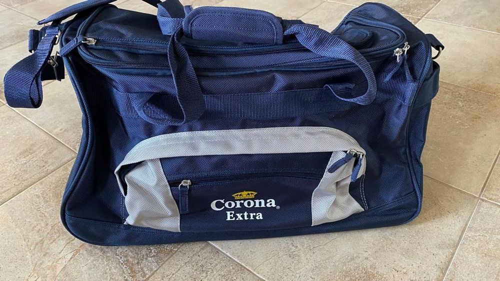 Geanta voiaj tip troler noua nefolosita